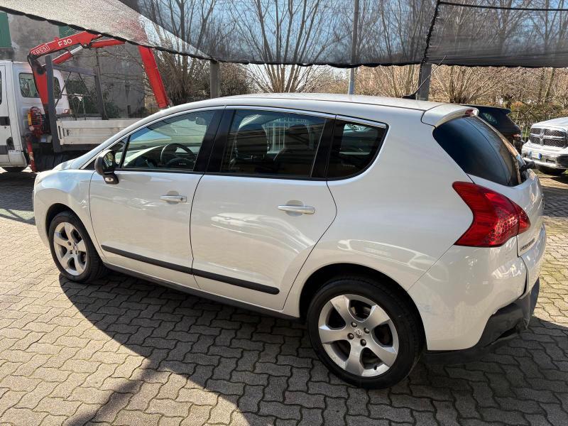 Peugeot 3008 3008 1.6 hdi 8v Active 112cv OK NEOPATENTATO