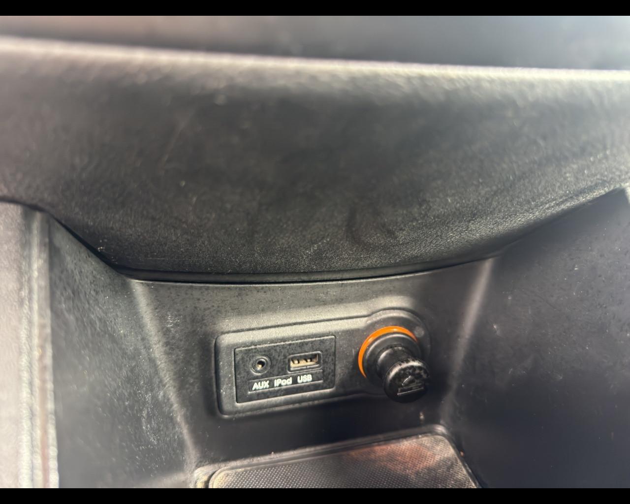 KIA Venga - Venga 1.4 CRDi 90CV WGT EX