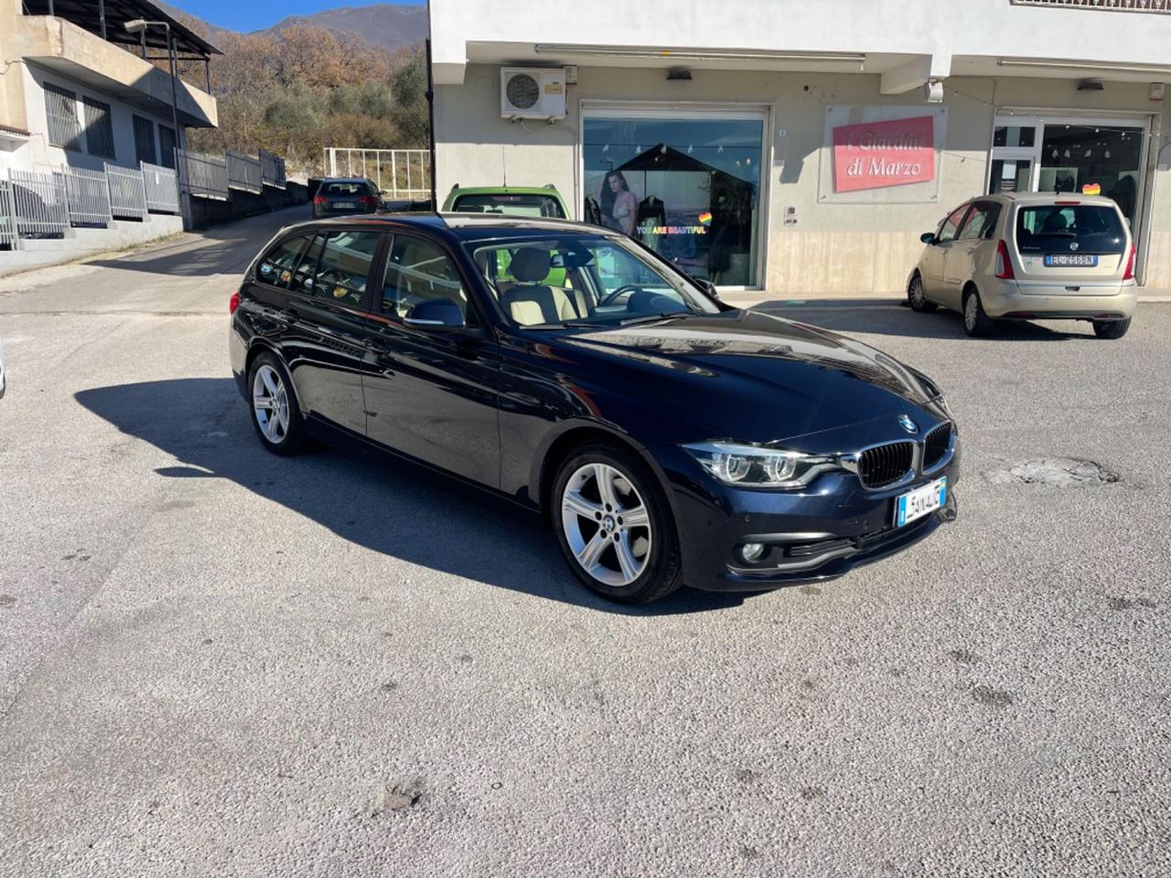 Bmw 320d xDrive Touring GARANZIA