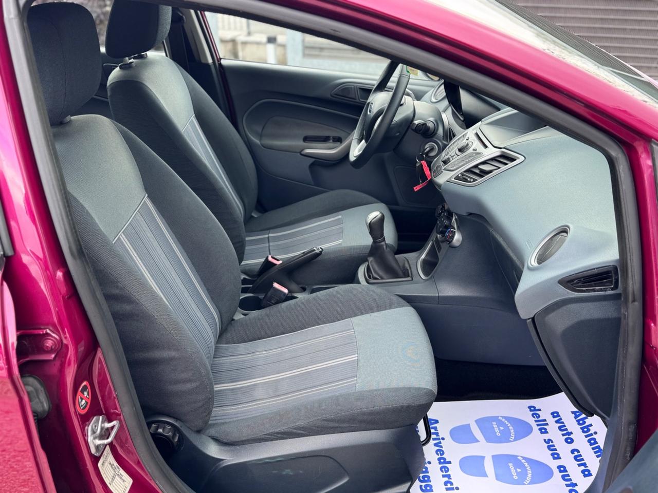 Ford Fiesta 1.2 Benzina 82cv Neopatentati 2009