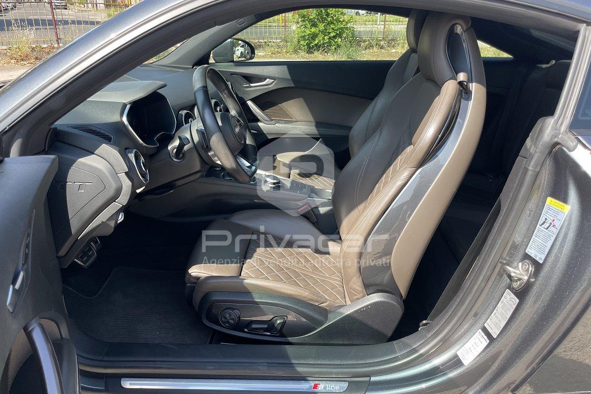 AUDI TT Coupé 2.0 TFSI S tronic S line