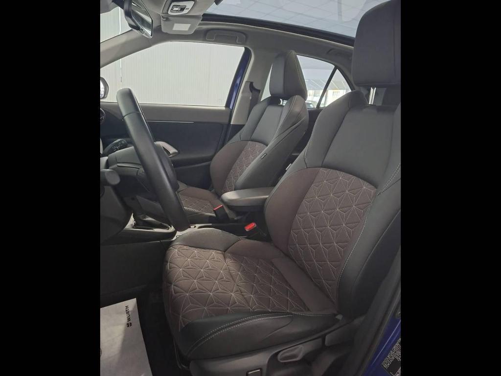 Toyota Yaris Cross 1.5 H Lounge FWD E-CVT