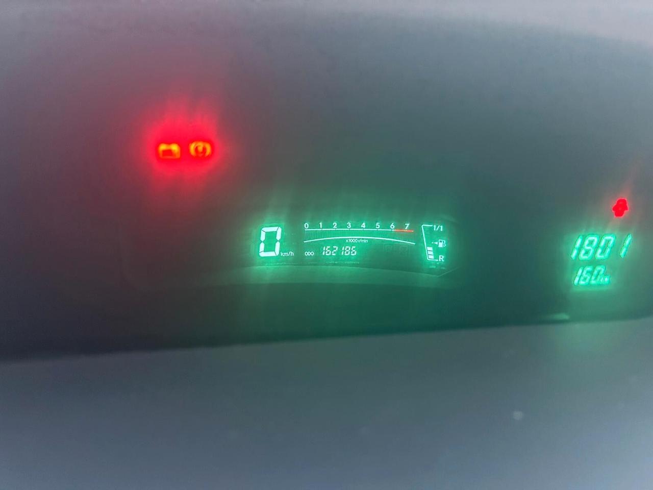 Toyota Yaris 1.0 tua a partire da 85€ al mese