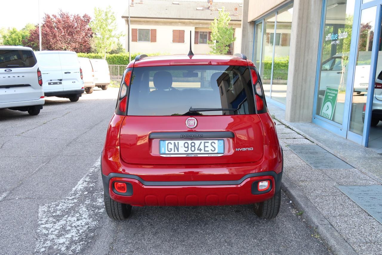 Fiat Panda 1.0 FireFlyHybrid Cross
