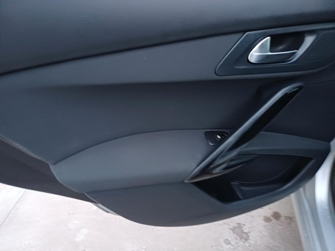 Peugeot 508 1.6 e-HDi 115CV SW (TETTO PANORAMICO)