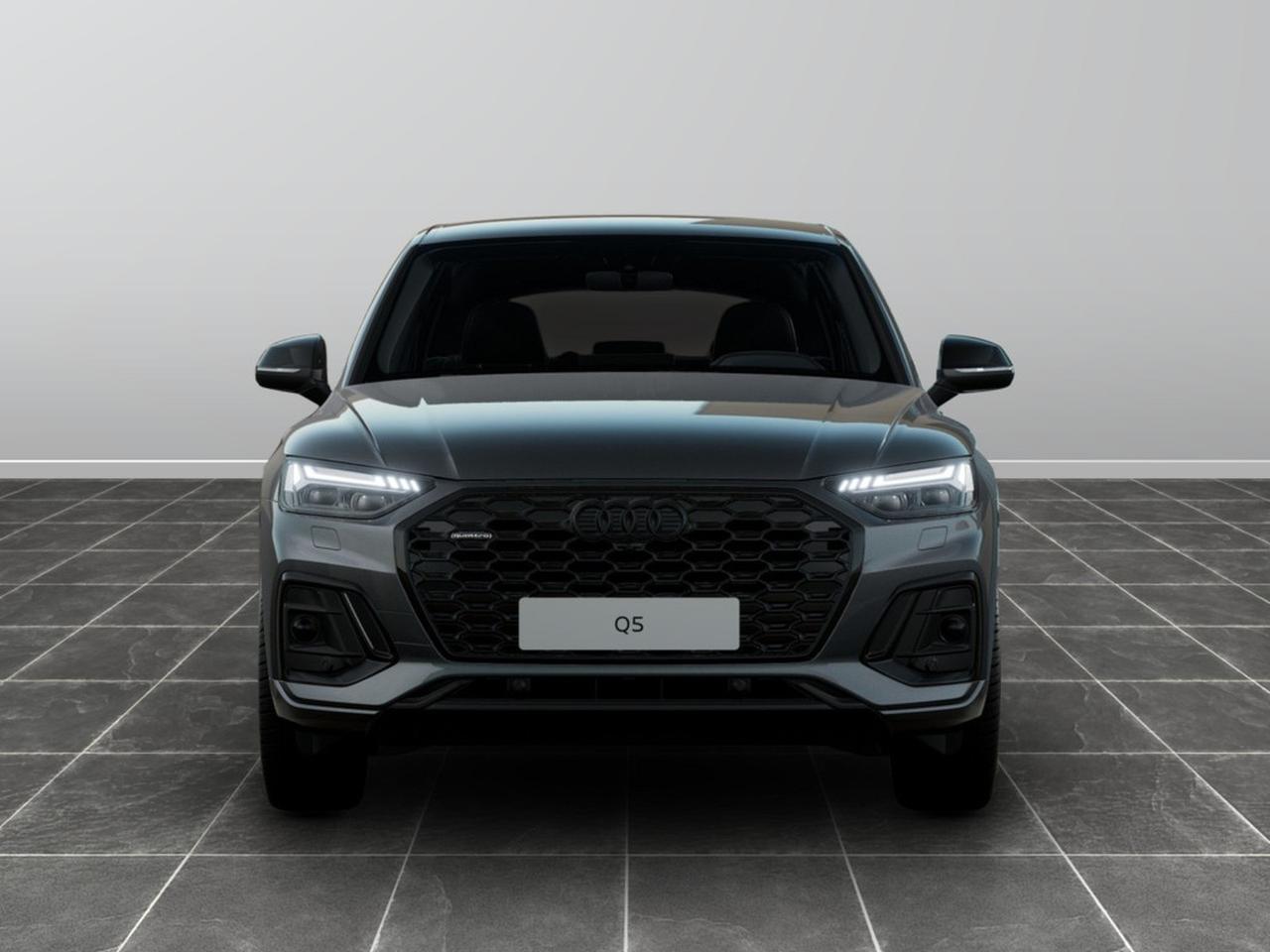 Audi Q5 sportback 40 2.0 tdi mhev 12v identity black quattro s tronic