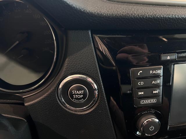 NISSAN Qashqai 1.6 dCi 4WD Black Edition - FULL OPTIONAL!