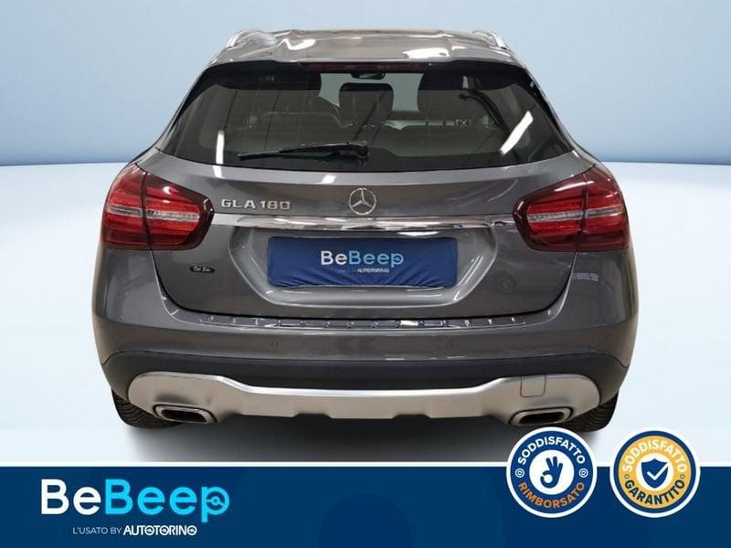 Mercedes-Benz GLA 180 EXECUTIVE