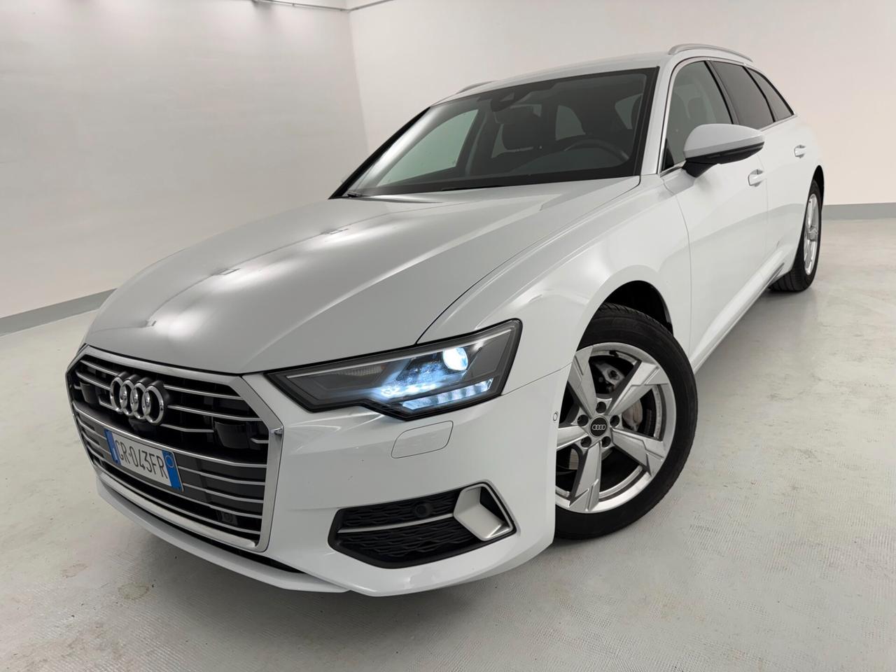 Audi A6 Avant 40 2.0 TDI S tronic Business Sport
