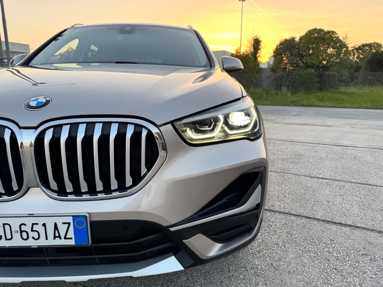 BMW X1 18d XDrive XLine - Tetto Led 18