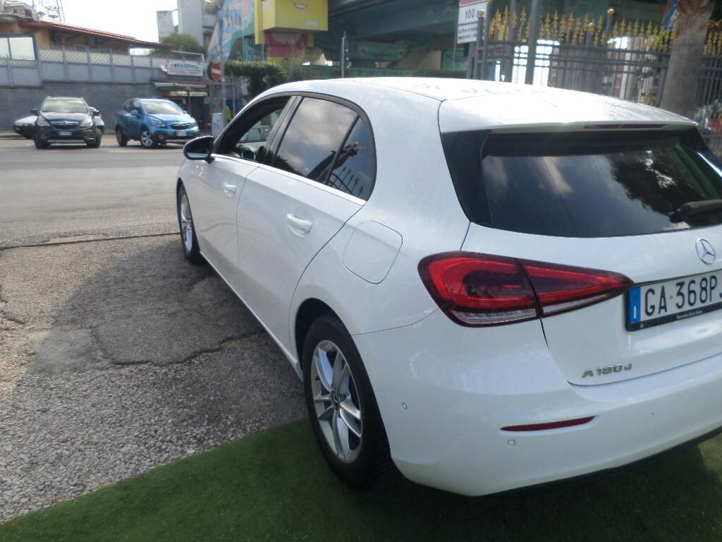 Mercedes-benz A 180 A 180 d Automatic Business