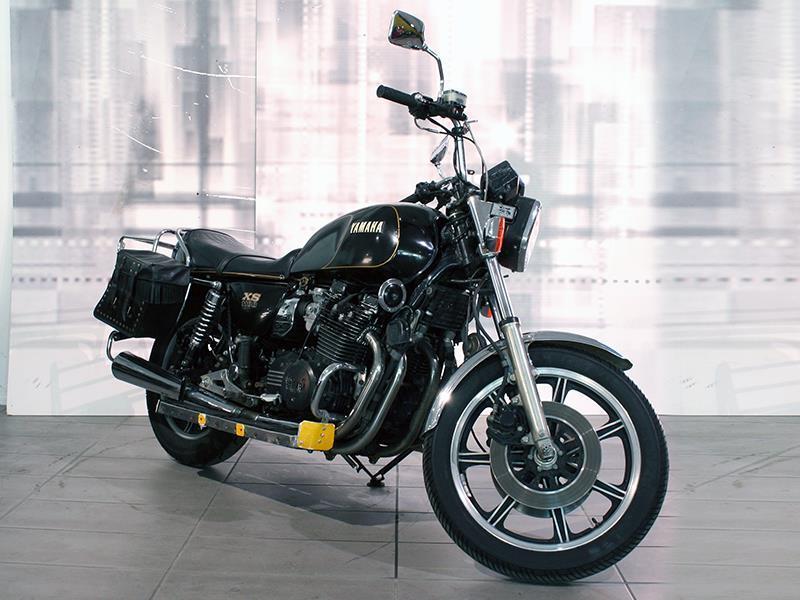Yamaha XS 1100
