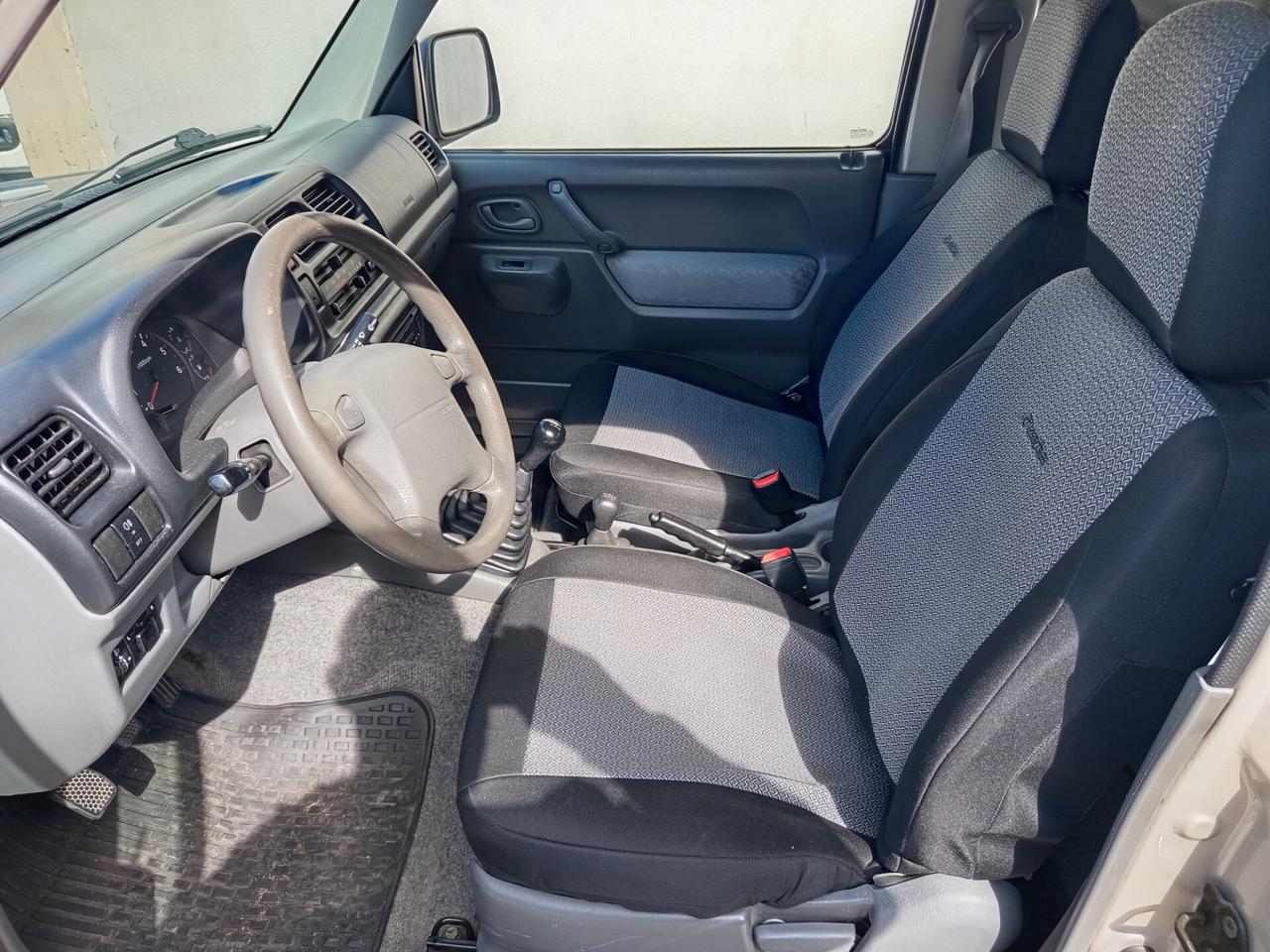 Suzuki Jimny 1.5 DDiS cat 4WD cabrio con hardtop