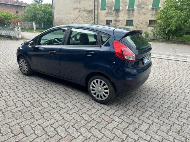 FORD Fiesta 1.4 5 p Bz.- GPL Black & White Edition OK NEOPATEN