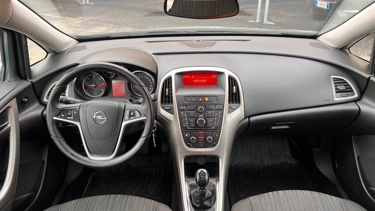 Opel Astra 1.7 CDTI 110CV 5 porte Cosmo