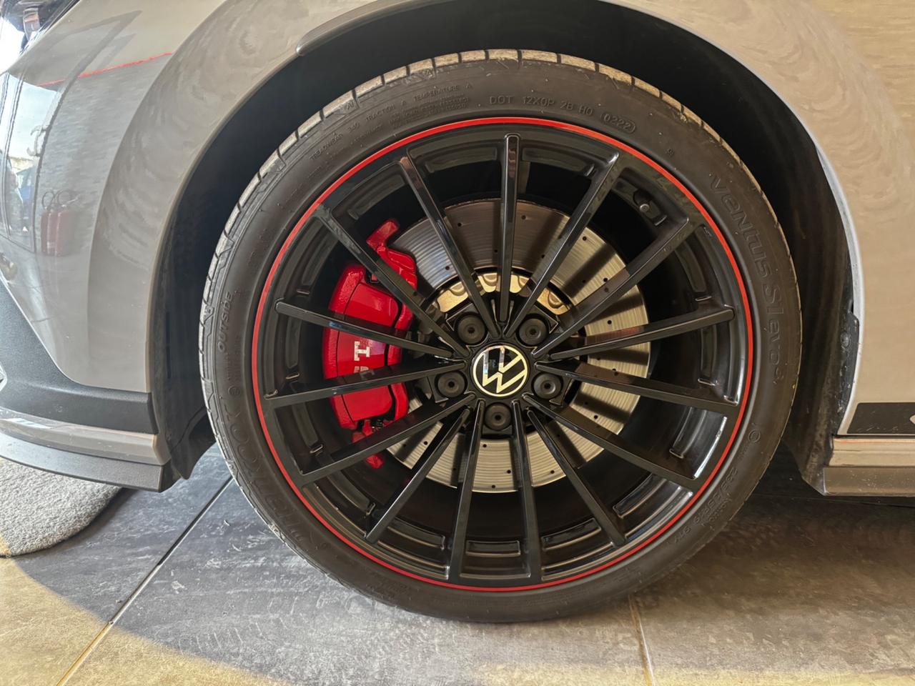 Volkswagen Golf GTI GOLF 8 GTI CLUBSPORT 45 TH AKRAPOVIC