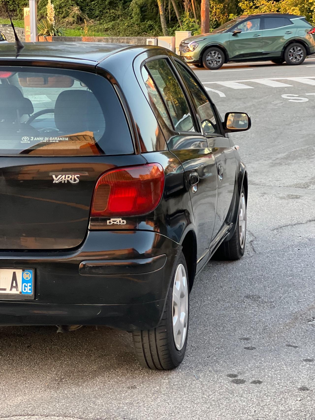 Toyota Yaris 1.4 tdi D-4D cat 5 porte carozzeria sbiadita