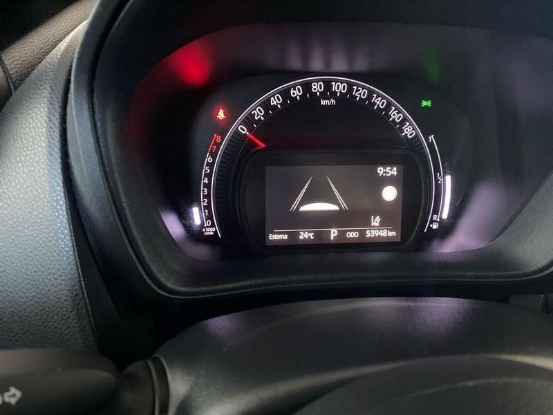 Toyota Aygo X 1.0 VVT-i 72 CV 5 porte Active S-CVT
