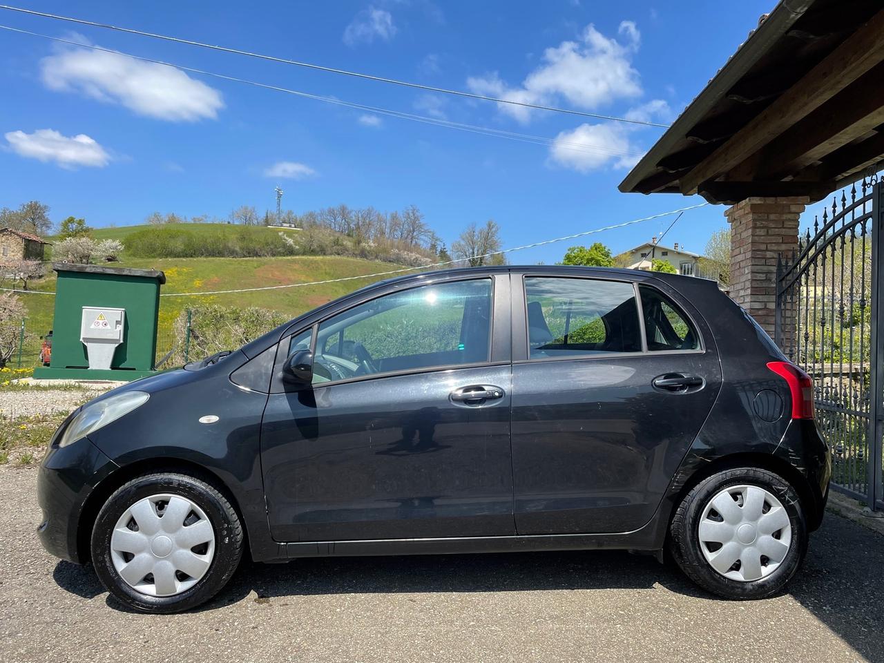 Toyota Yaris 1.3 5 porte Sol