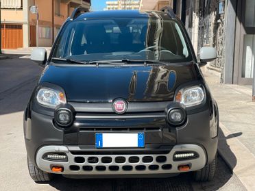 Fiat Panda Cross 1.0 Hybrid *FULL* 20.000 km