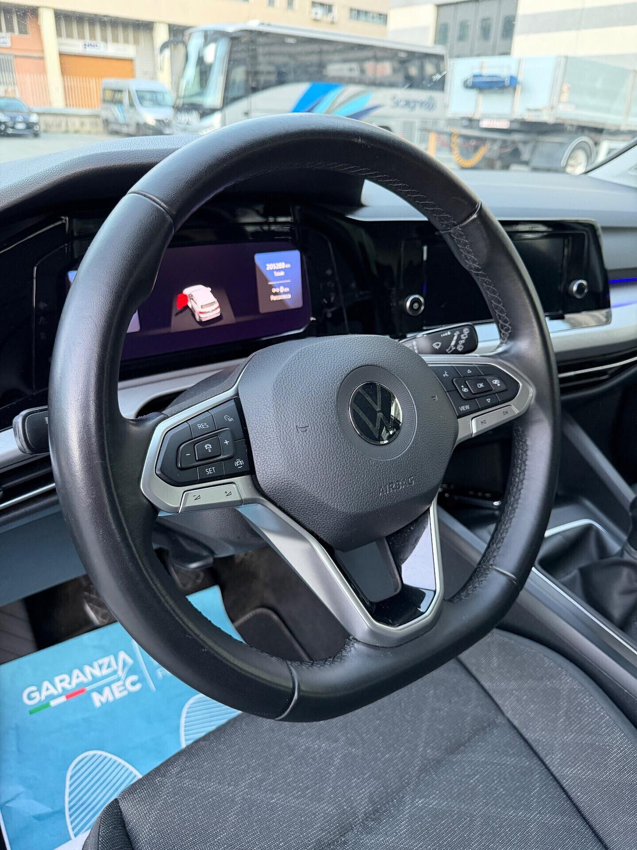 Volkswagen Golf 2.0 TDI 115 CV - CAMBIO MANUALE- NEOPATENTATI