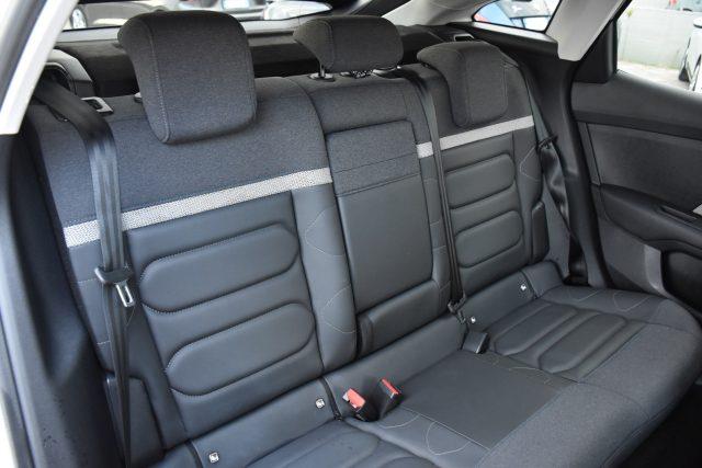 CITROEN C4 BlueHDi 130 S&S EAT8 Shine