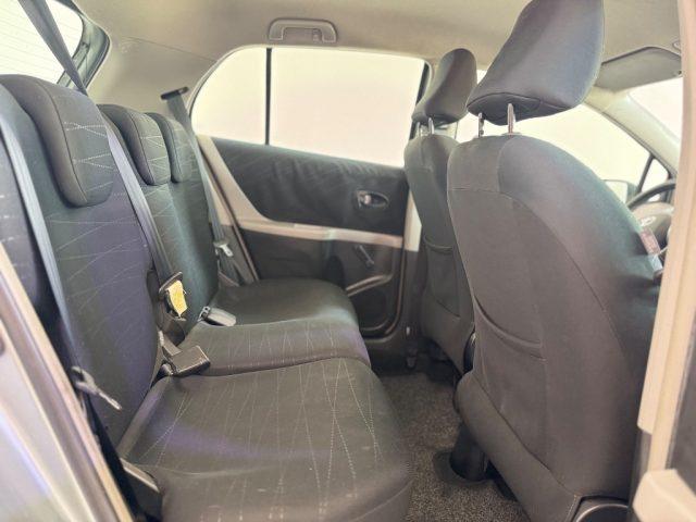 TOYOTA Yaris 1.0 5 porte Sol