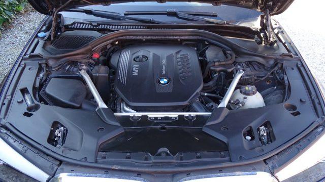BMW 530 d xDrive 249CV Touring Luxury, Garanzia..