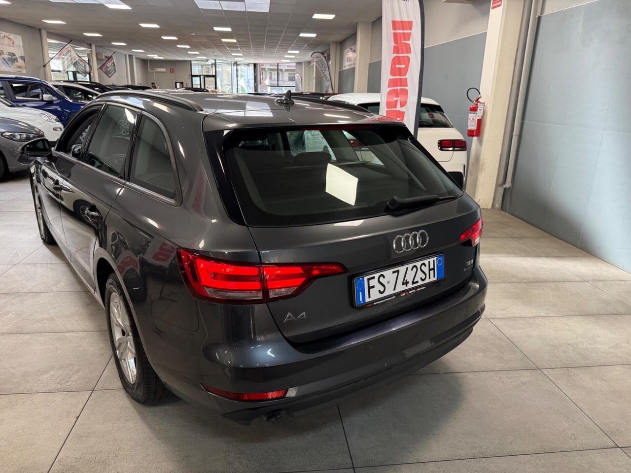 Audi A4 Avant 2.0 TDI 150 CV quattro Business Sport Manuale