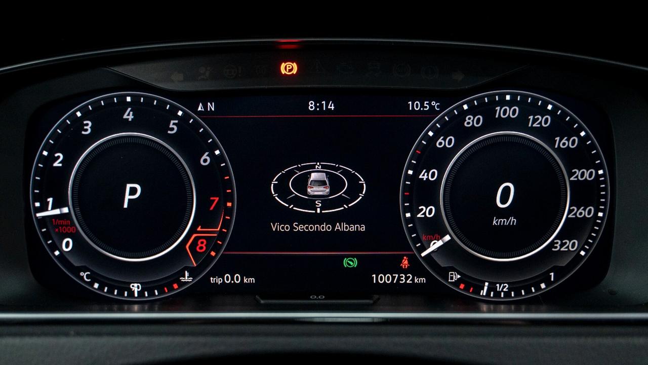 Volkswagen Golf GTI 7.5 PERFORMANCE 245CV DSG TETTO XENO NAVI FULL OPTIONAL