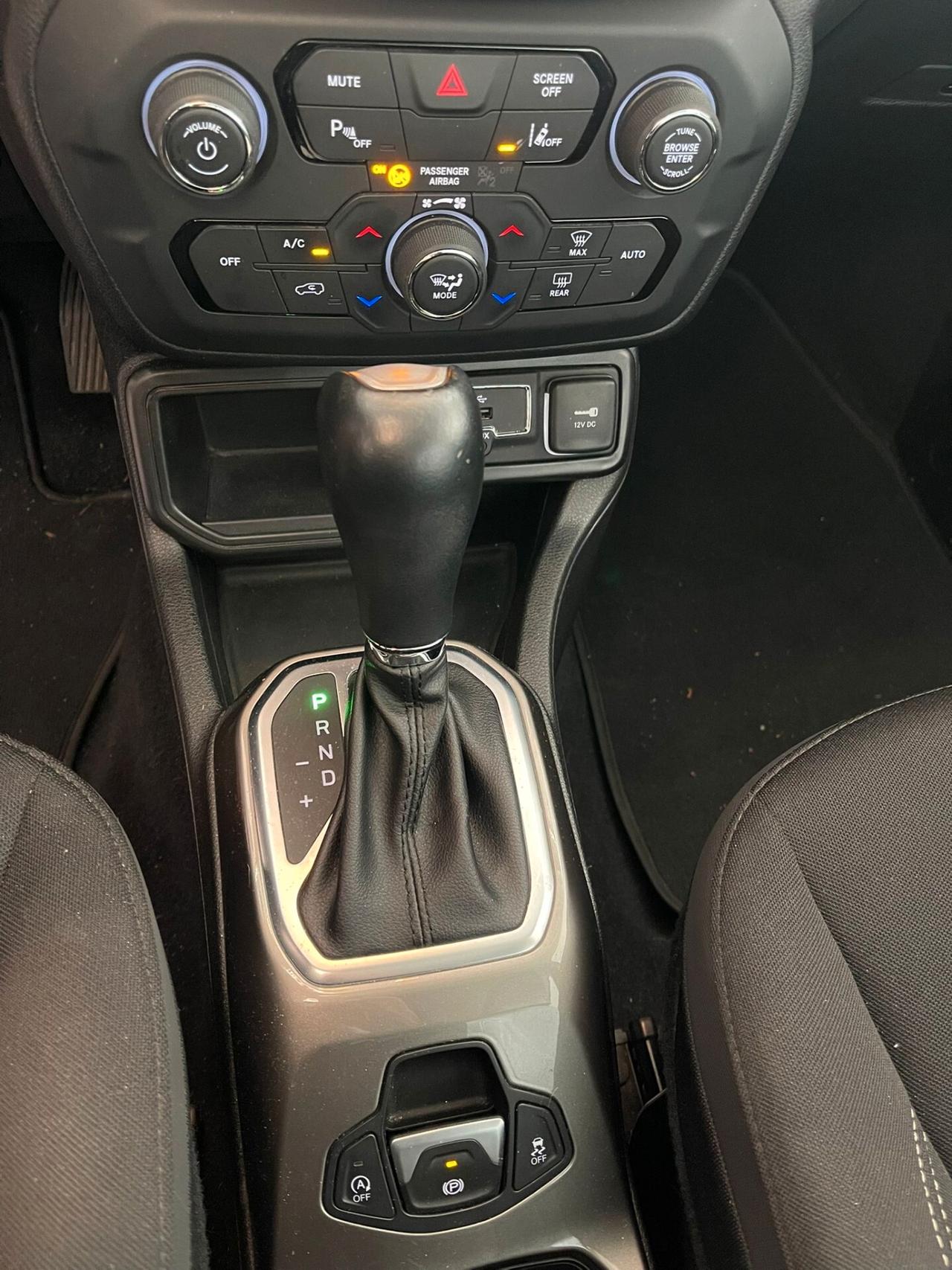 Jeep Renegade 1.6 Mjt DDCT 120 CV Limited