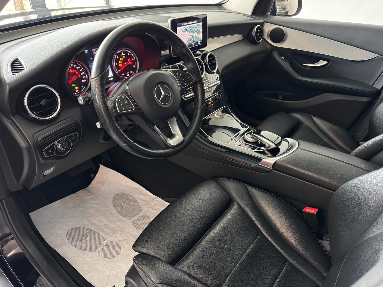 Mercedes Glc 250d Coupè Sport Full Led Night Pedane