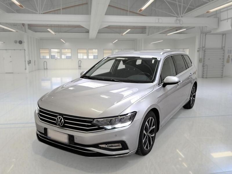 VOLKSWAGEN PASSAT VARIANT 2.0 TDI SCR EVO 110kW Executive BMT DSG