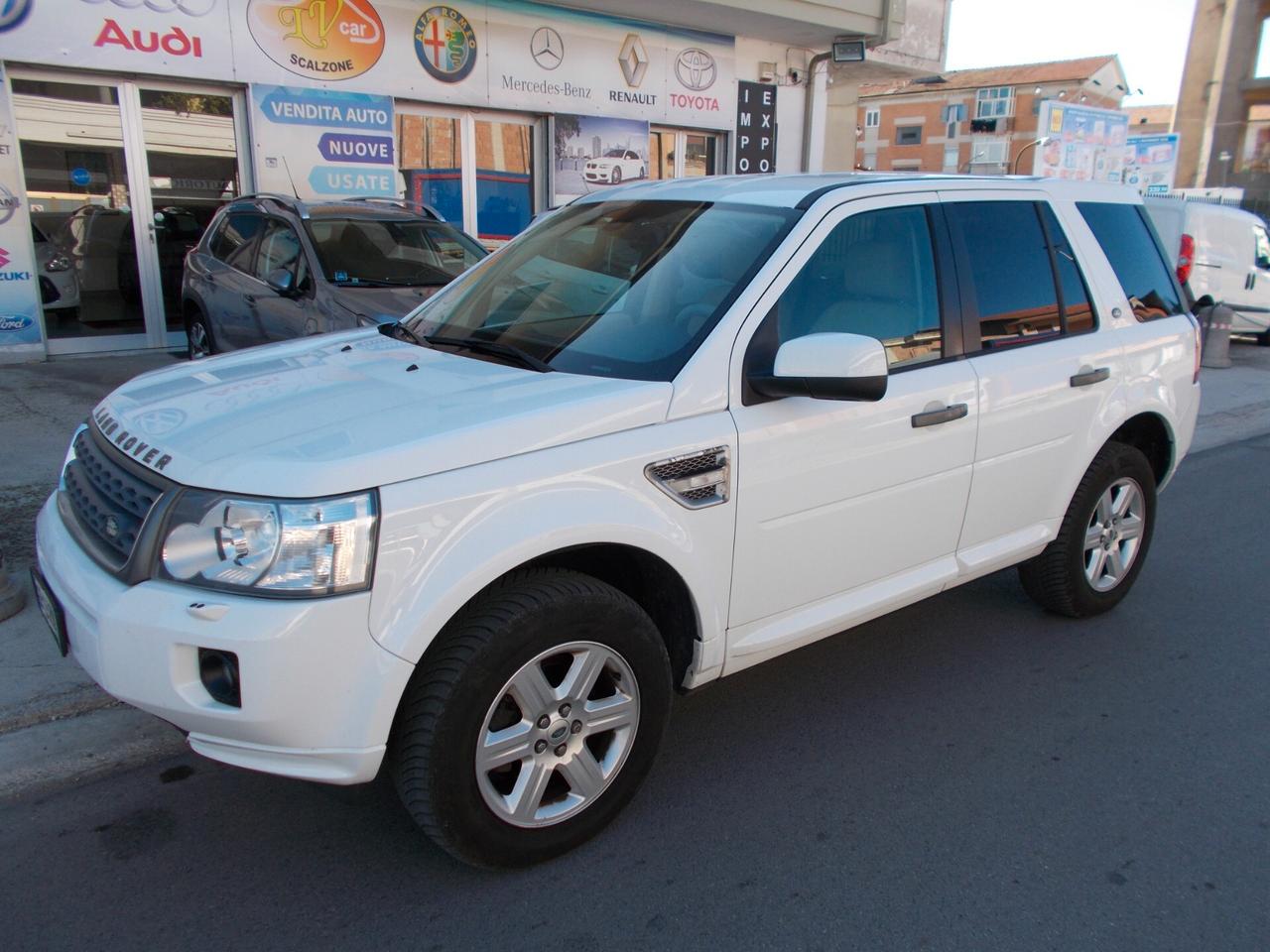 Land Rover Freelander 2.2 SD4 S.W. SE