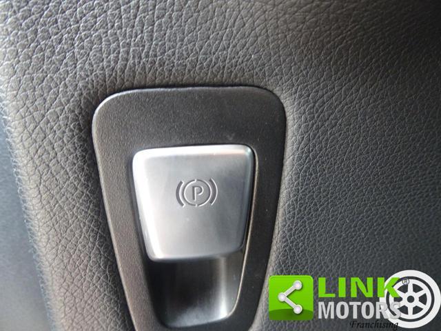 MERCEDES-BENZ V 220 d Automatic Rise Compact