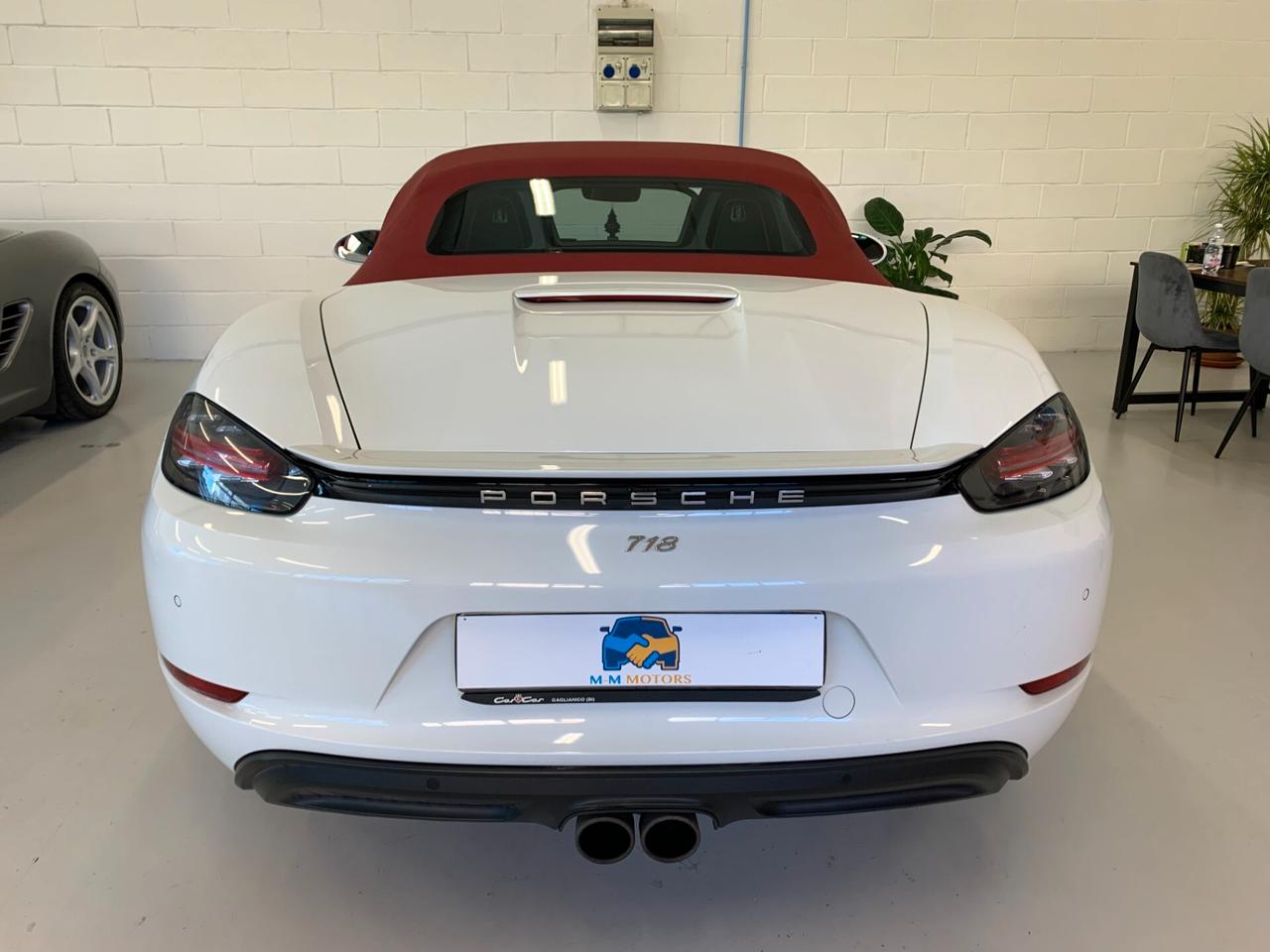 Porsche 718 Spyder Boxster 2.0