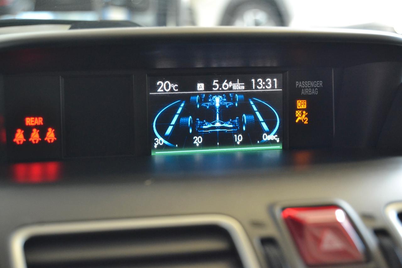 Subaru XV 2.0D AWD Unlimited Navi/Tetto/Pelle/EURO6