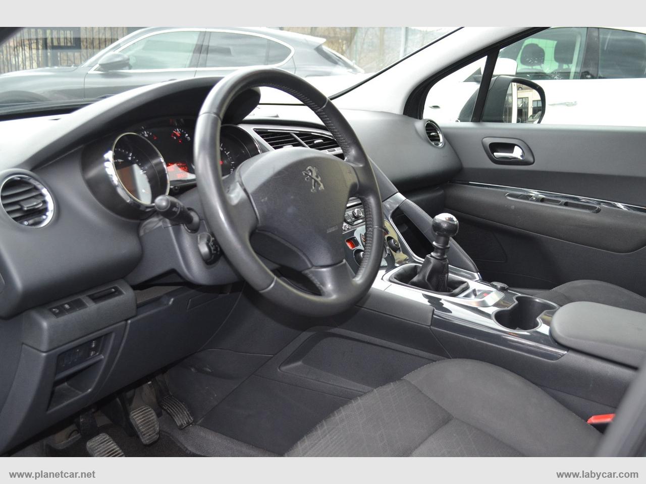 PEUGEOT 3008 1.6 HDi 115 CV Allure