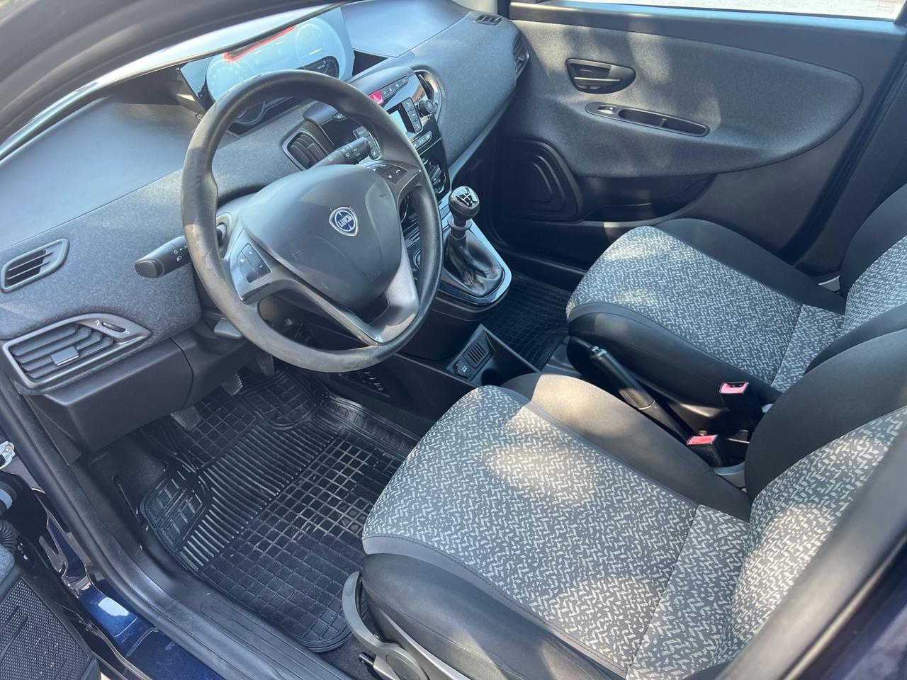 Lancia Ypsilon 1.2 69 CV GPL Ecochic Gold 2020