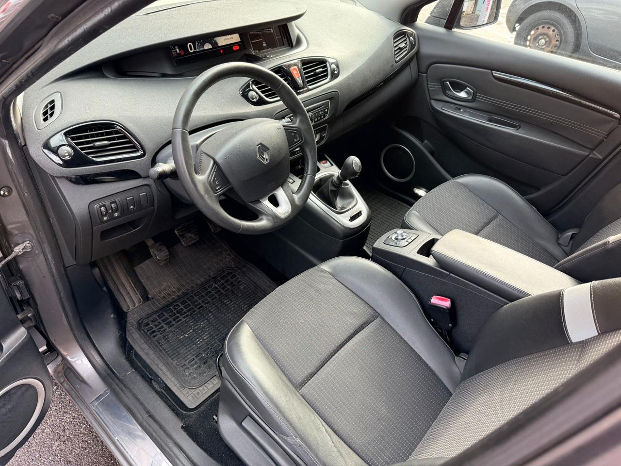 Renault Scenic Scénic 1.5 dCi EURO5