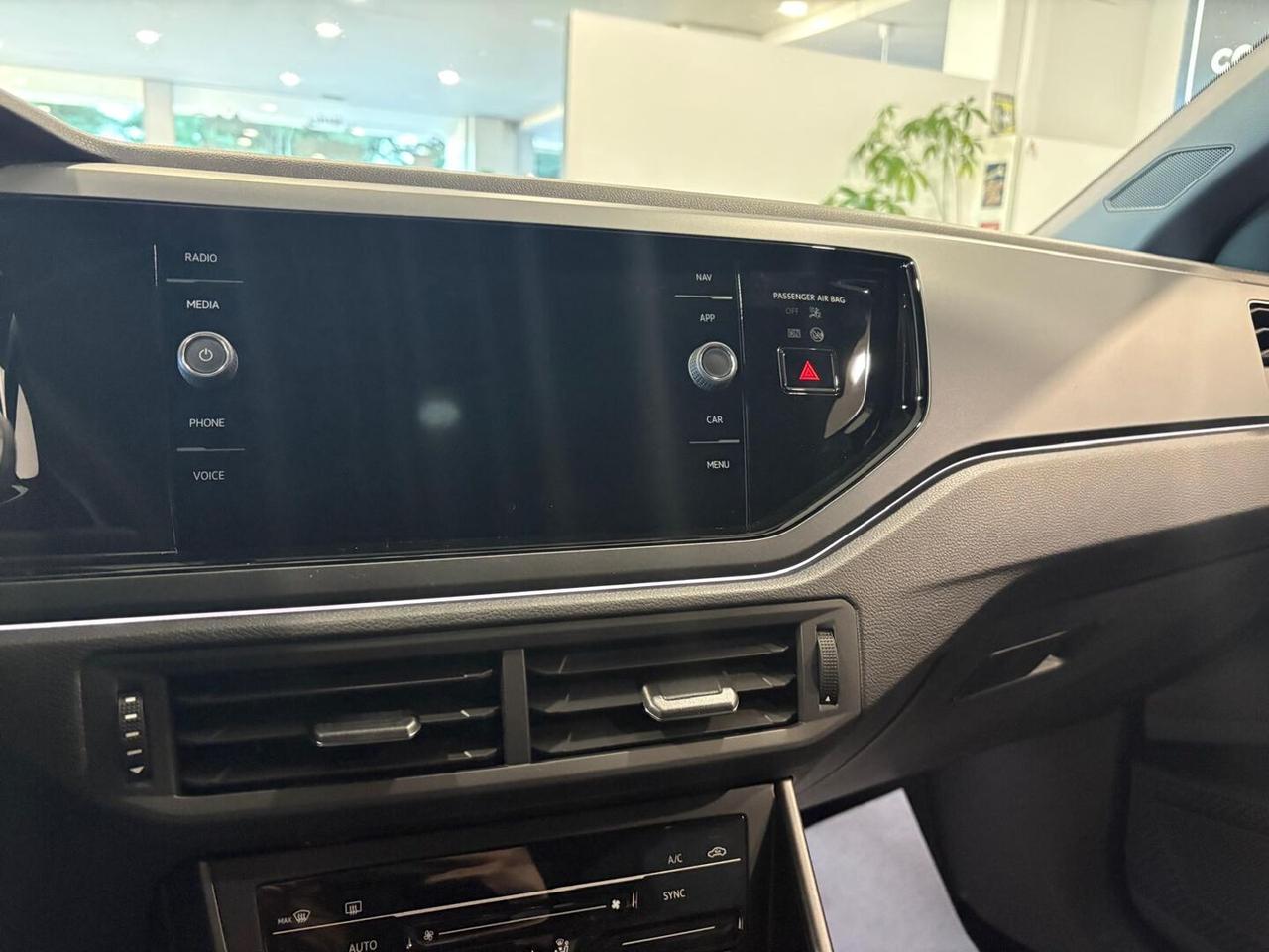 Volkswagen Taigo 1.0 tsi R-Line 115cv