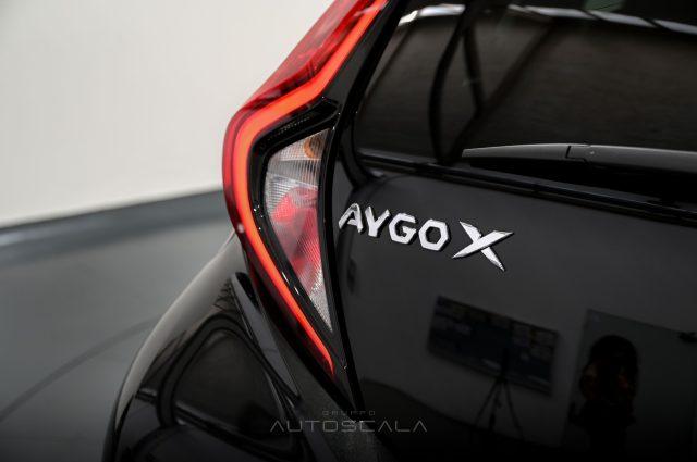 TOYOTA Aygo X 1.0 VVT-i 72 CV 5 porte Lounge