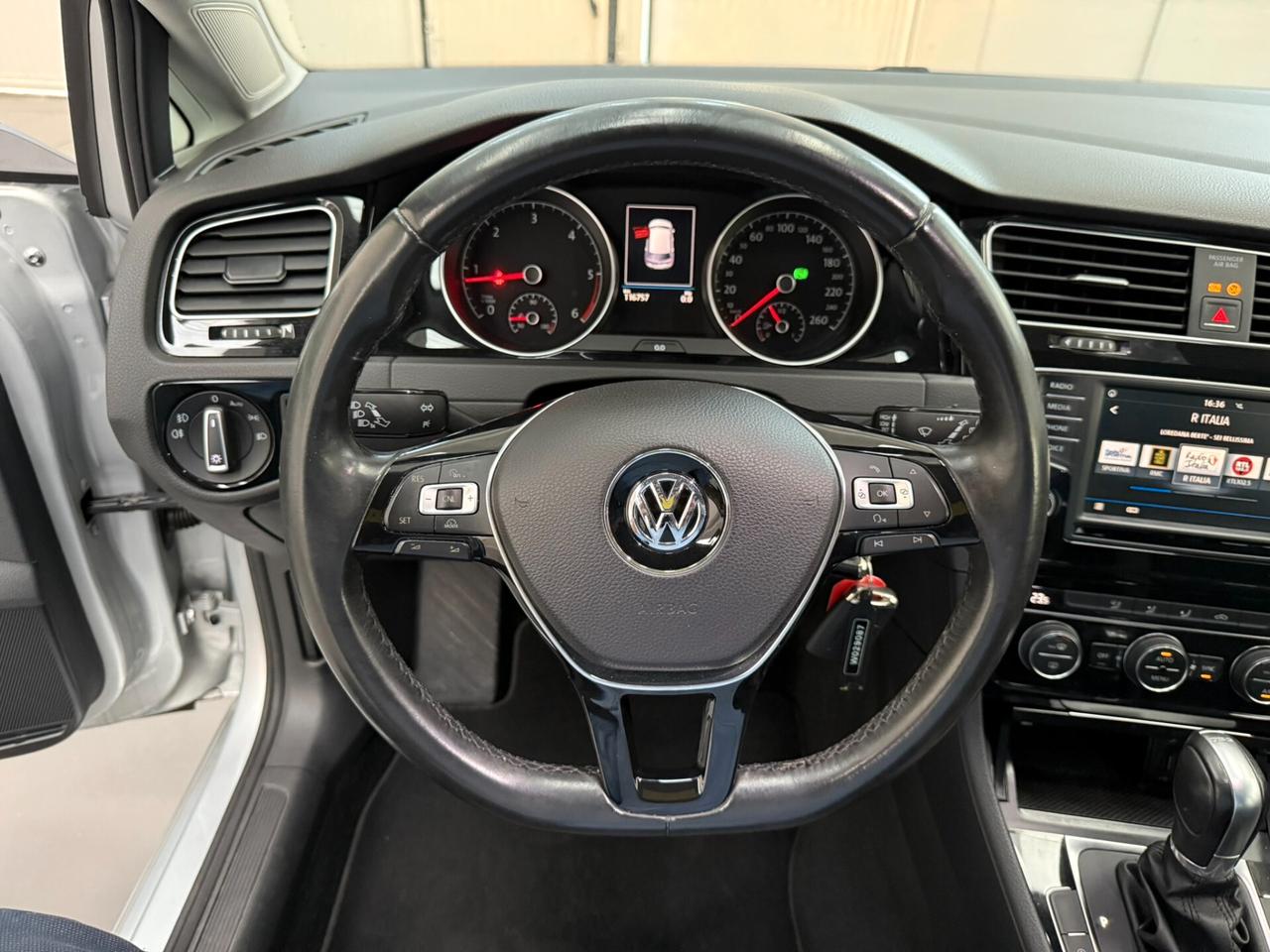 Volkswagen Golf 2.0 TDI 5p. Highline BlueMotion Technology