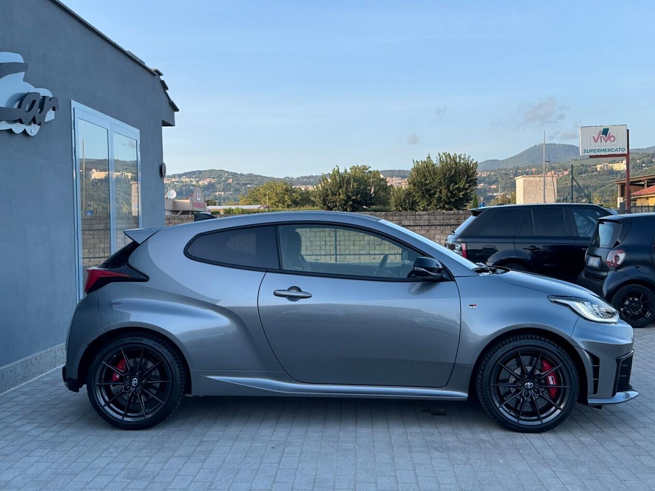 Toyota Yaris 1.6 Turbo 3 porte GR Circuit 280CV*NUOVA*12/2024*2.000km*PRONTA CONSEGNA*VISIBILE IN SEDE*