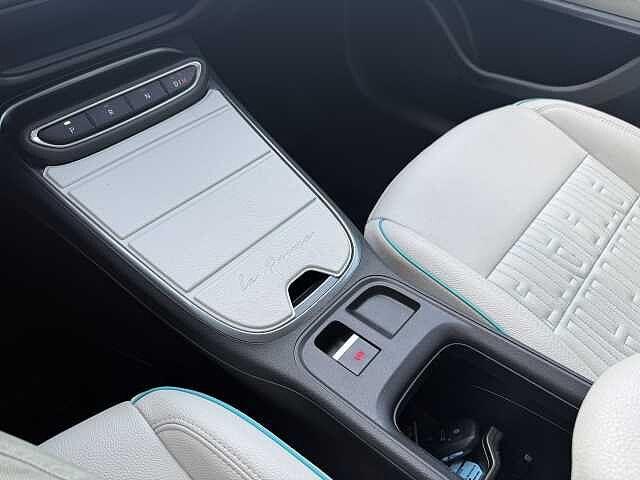Fiat 600 Hybrid Hybrid 100 CV DCT MHEV La Prima