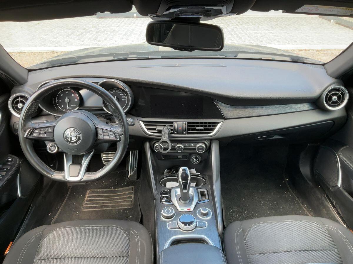 Alfa Romeo Giulia 2.2 Turbodiesel 190 CV AT8 Super Business