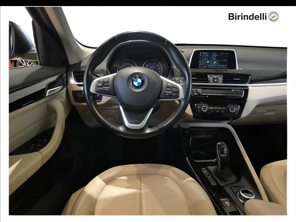 BMW X1 (F48) - X1 sDrive20i xLine