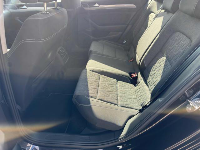 VOLKSWAGEN Passat Variant 2.0 TDI SCR 122 CV EVO DSG Business