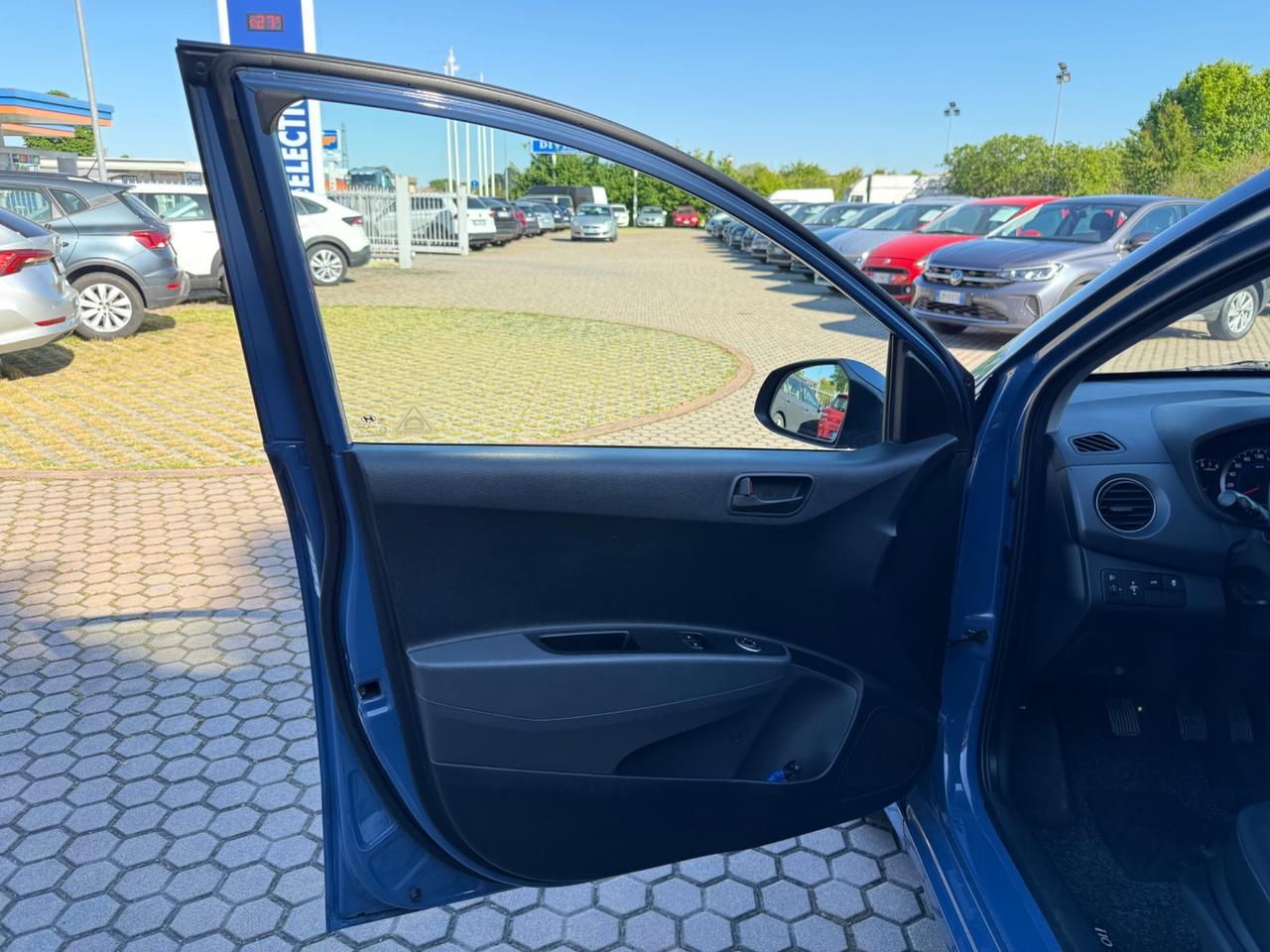 Hyundai i10 1.0 LPGI Econext Login OK NEOPATENTATI