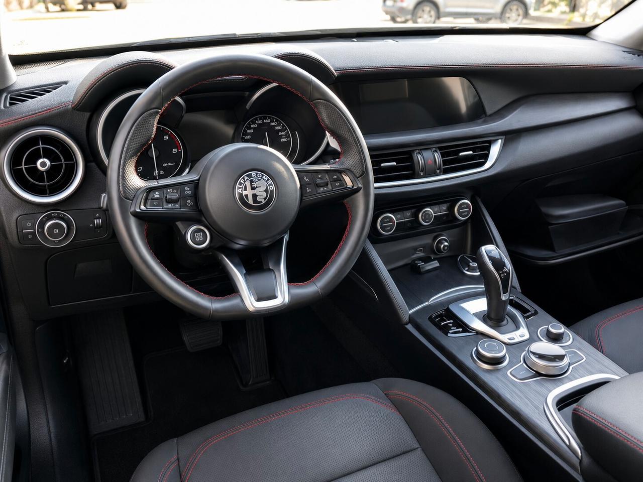 Alfa Romeo Stelvio 2.2 Turbodiesel 190 CV AT8 Q4 Business